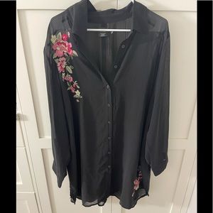 3/$15 Michel Studio Sheer Blouse